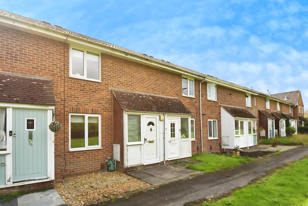 2 bedroom terraced house