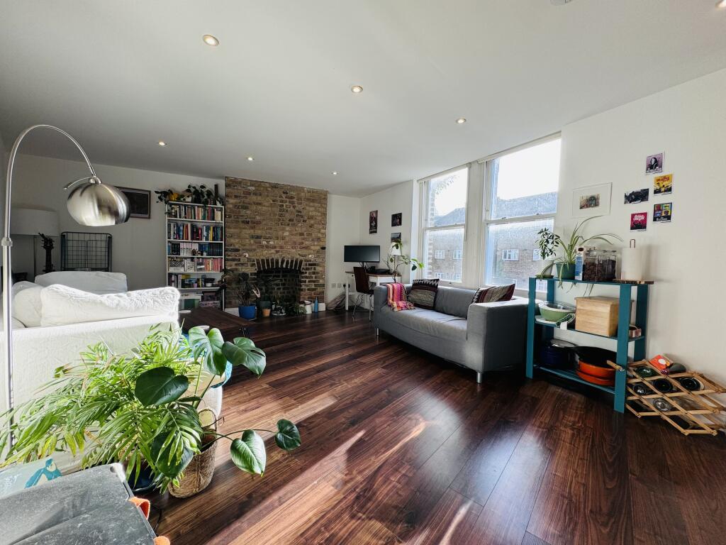 Main image of property: Flat 2, 153a East Street, London