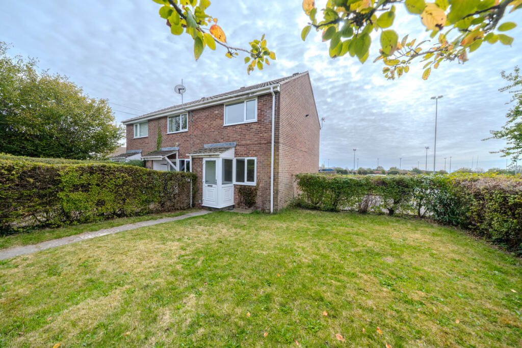 Main image of property: Maple Avenue, Chepstow, NP16 5