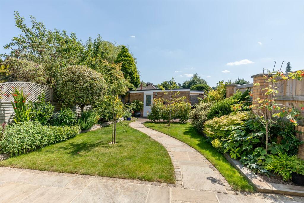 Additional property image - Stoke Lane, Westbury-On-Trym, Bristol