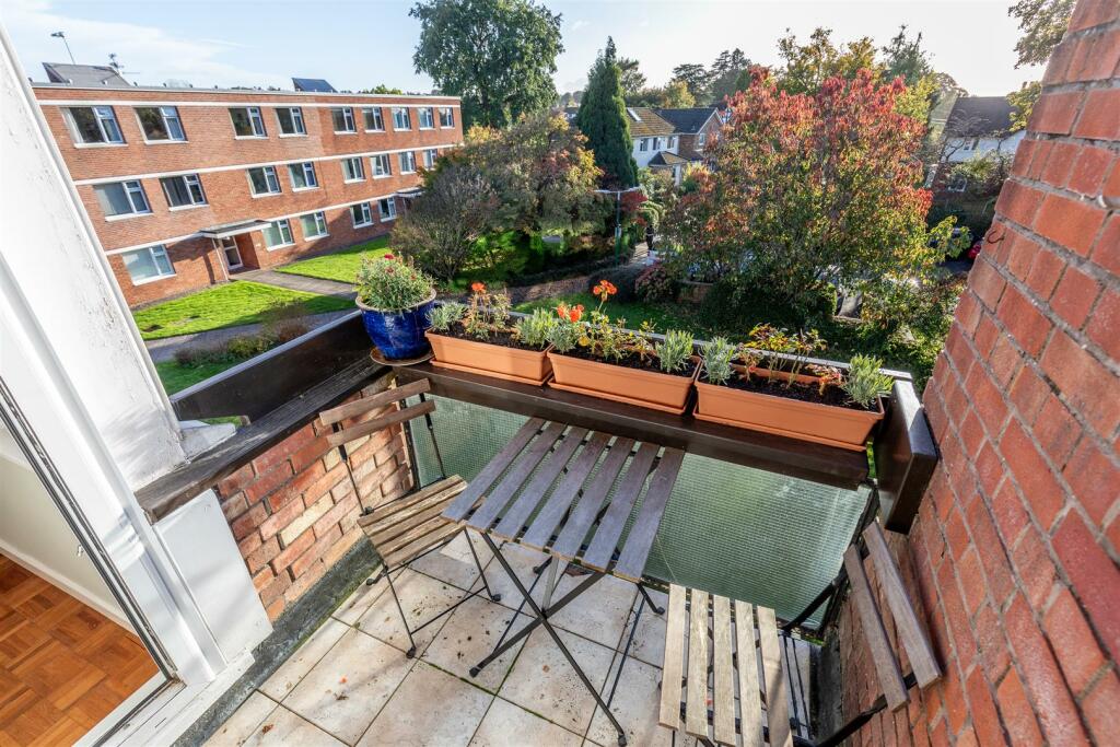 Additional property image - Rayleigh Road, Bristol