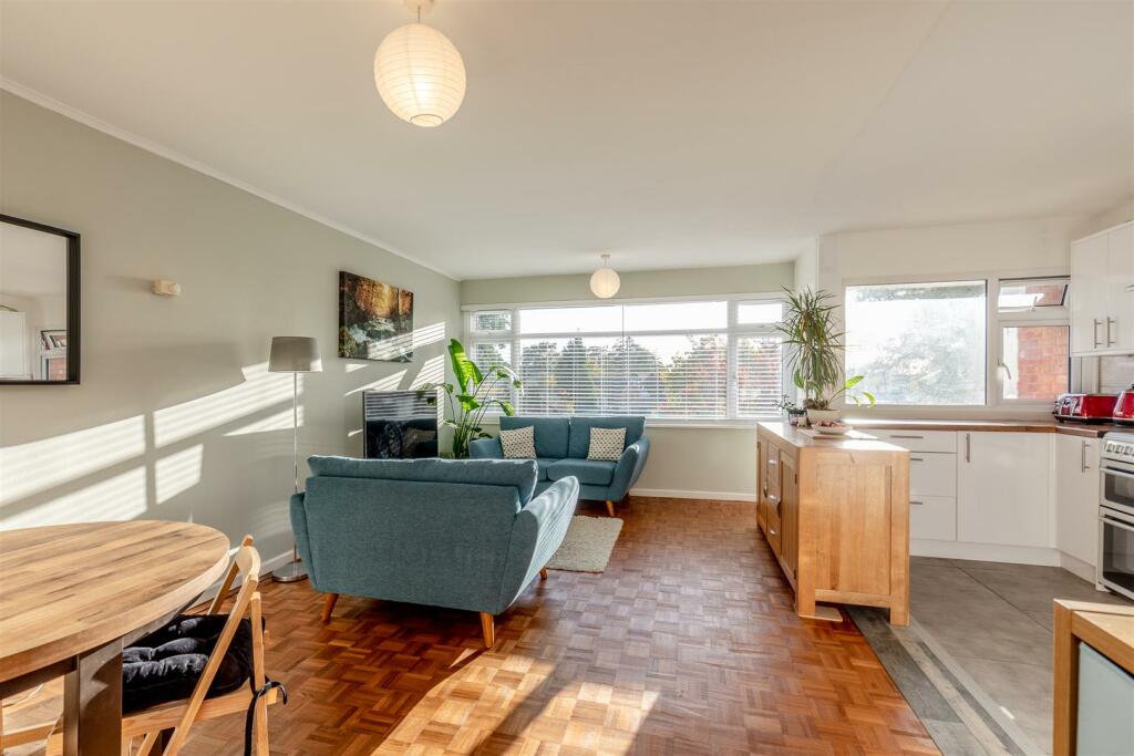 Additional property image - Rayleigh Road, Bristol