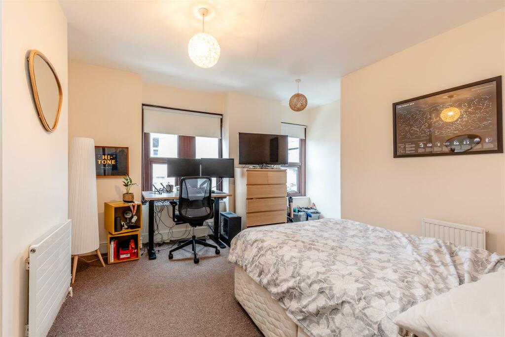 Additional property image - Boston Road, Horfield, Bristol