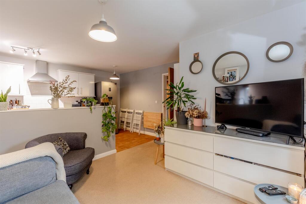 Additional property image - Lincombe Road, Downend, South Glos