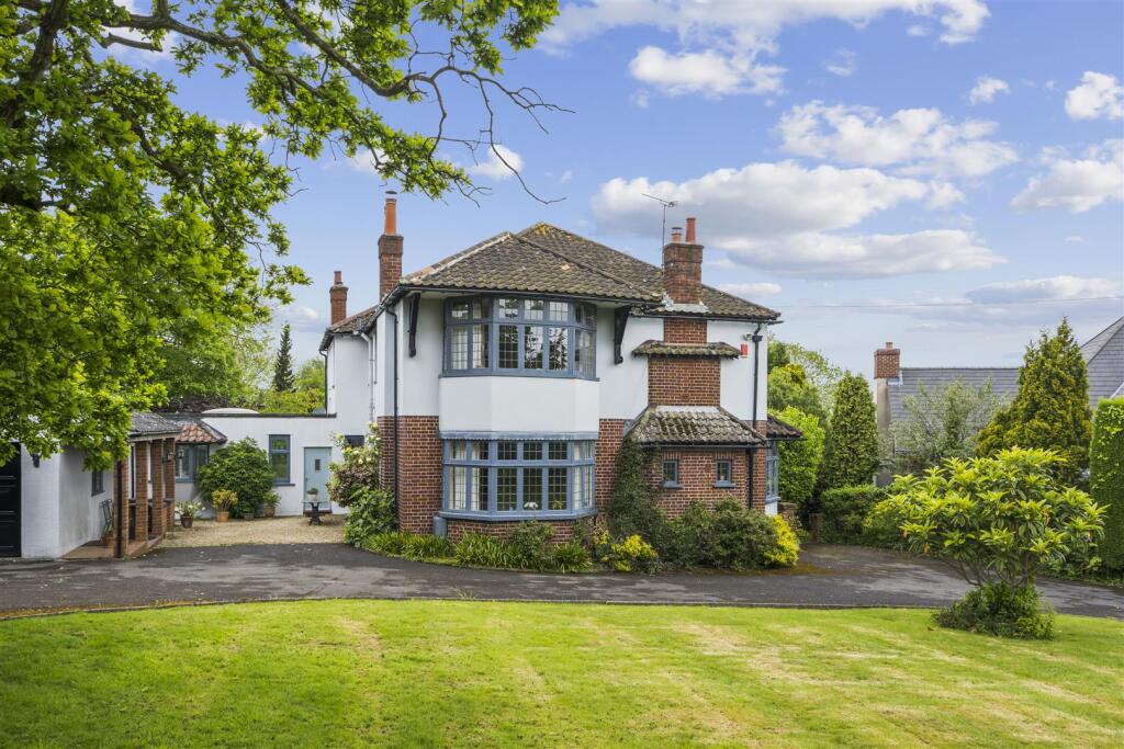 Main image of property: Over Lane, Almondsbury, Bristol