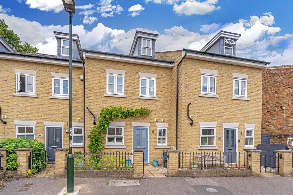 Main image of property: Upper Grotto Road, Twickenham, TW1