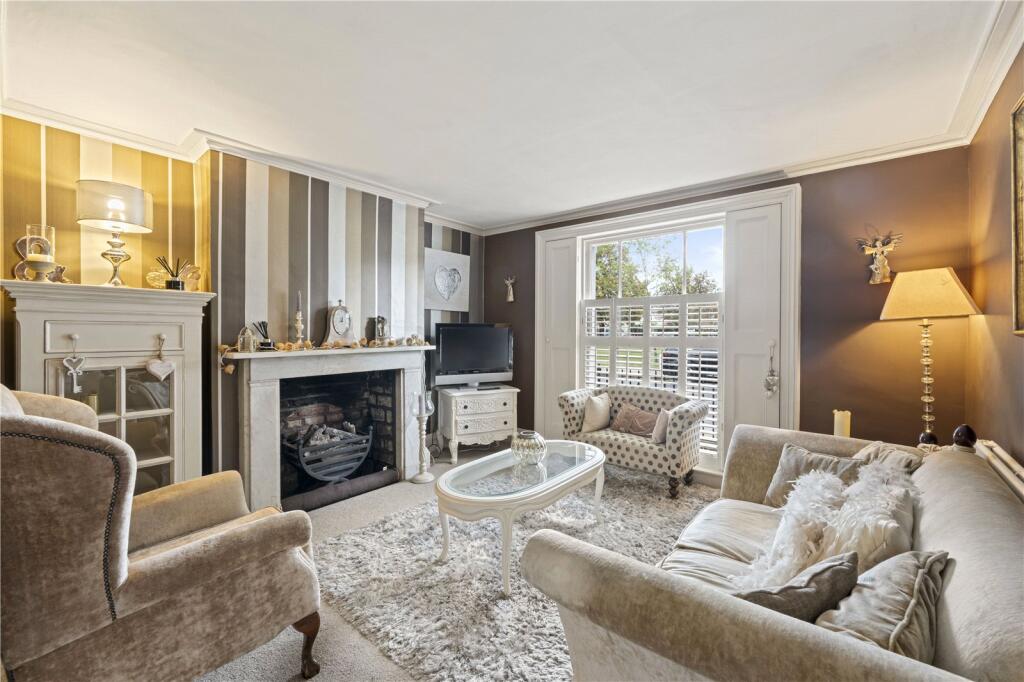 Main image of property: The Green, Twickenham, TW2