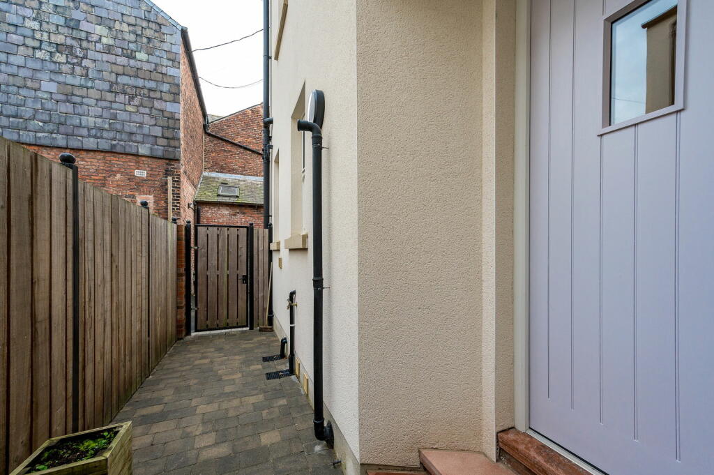 Additional property image - Alfred Street North, Carlisle, CA1 1PX