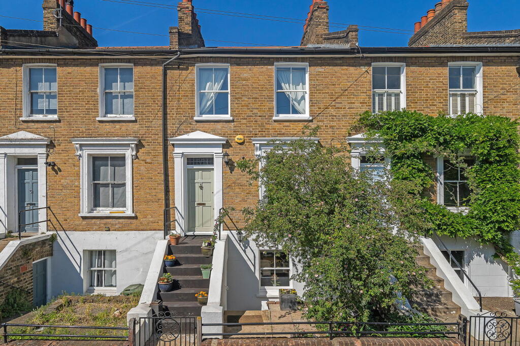 Main image of property: Mercia Grove, London, SE13
