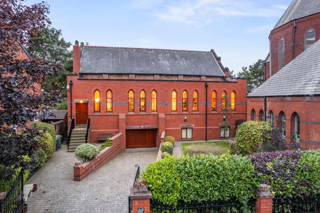 Main image of property: St. Lukes Grove, Southport, PR9 9AF