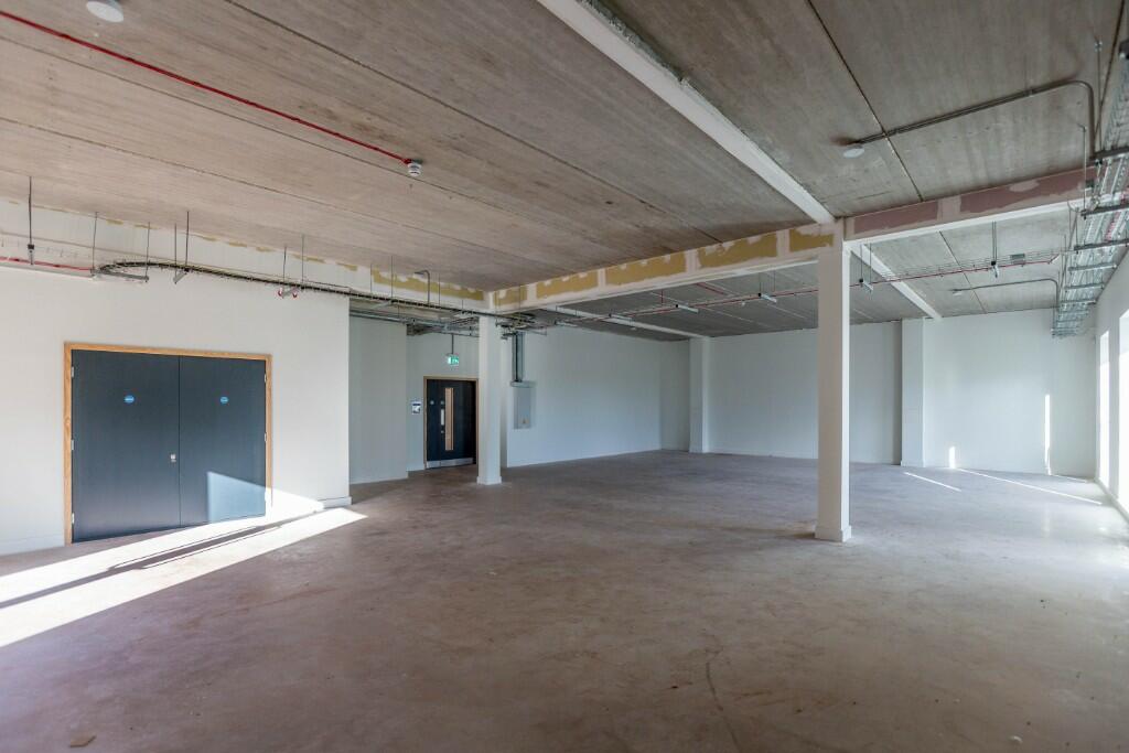 to lease in Firepool Digital Innovation Centre, Trenchard Way