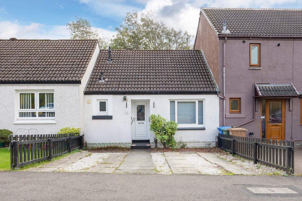 1 bedroom bungalow