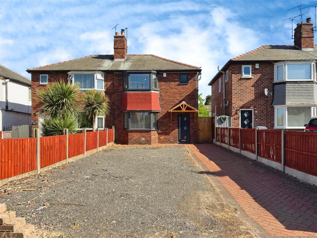 Main image of property: Raymoth Lane, Worksop