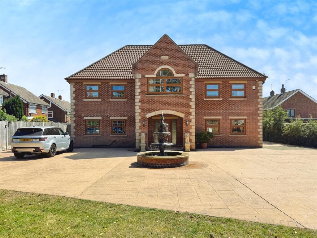 Main image of property: Gateford Road, Worksop