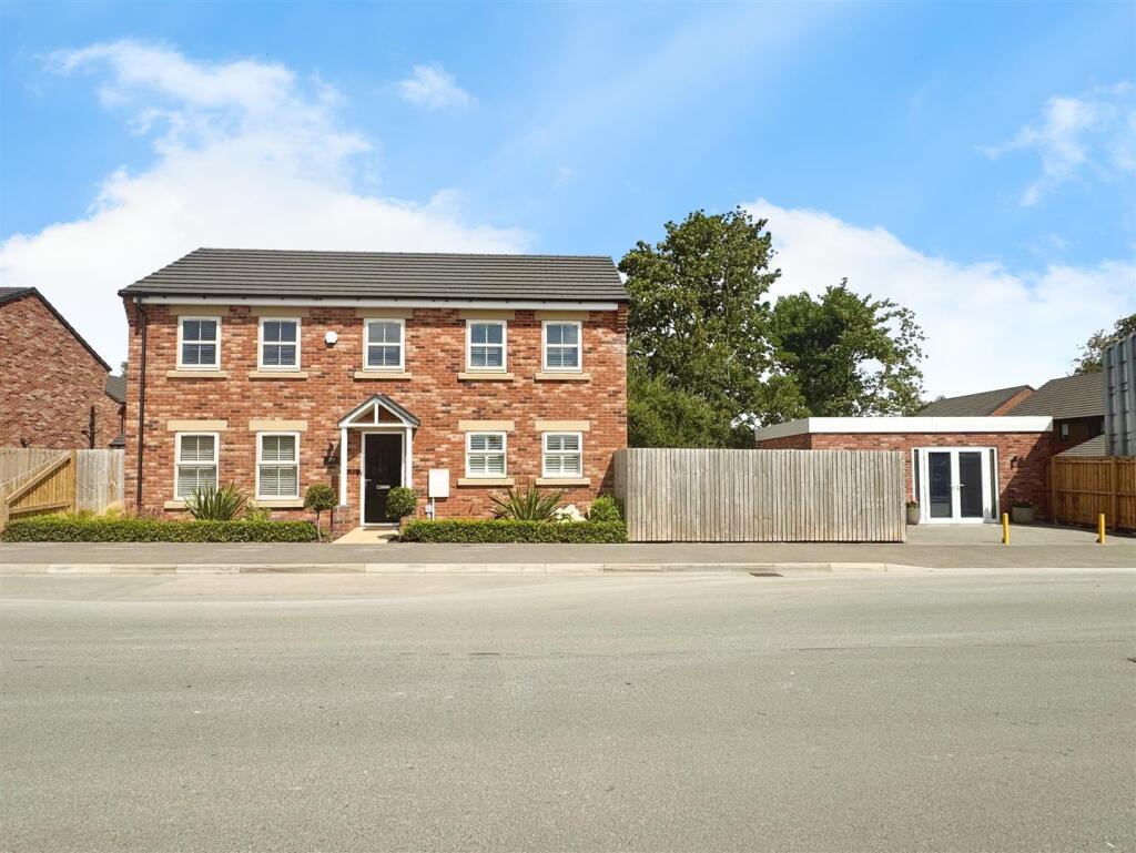 Main image of property: Lampman way, Costhorpe, Worksop