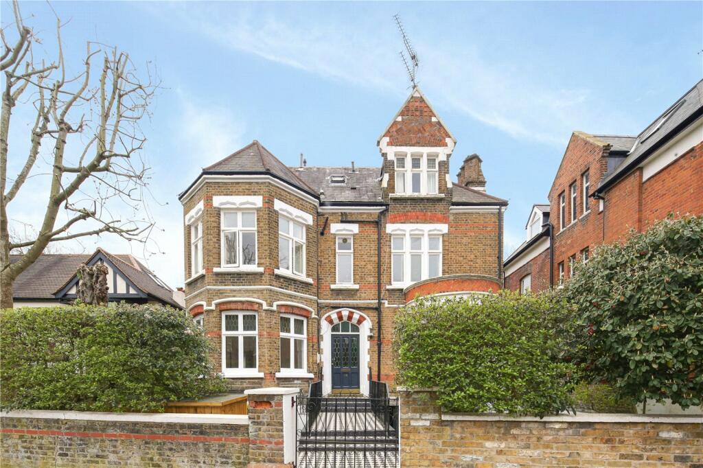 2 bedroom flat for sale in Anson Road, London, N7