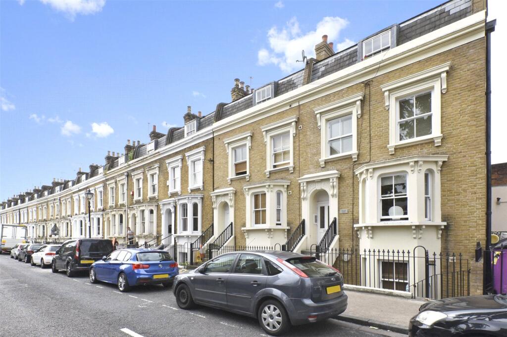 Main image of property: Hamlet Court, 1a Tomlins Grove, Bow, London, E3