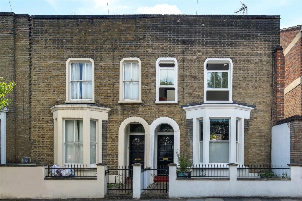 3 bedroom house for sale in Bancroft Road, London, E1