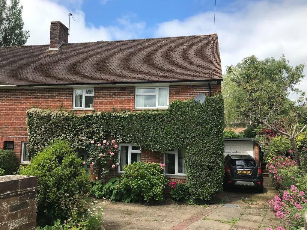 4 bedroom semidetached house for sale in Frenches Mead, Billingshurst