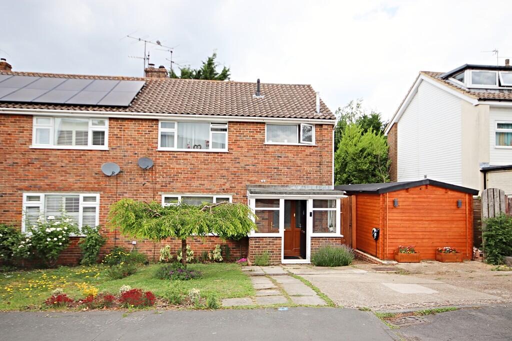 Main image of property: Carpenters, Billingshurst