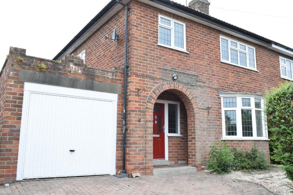 Main image of property: Golf Links Crescent, Tadcaster, North Yorkshire, LS24