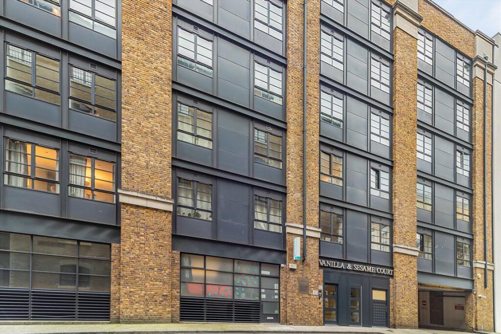 Main image of property: Curlew Street, London