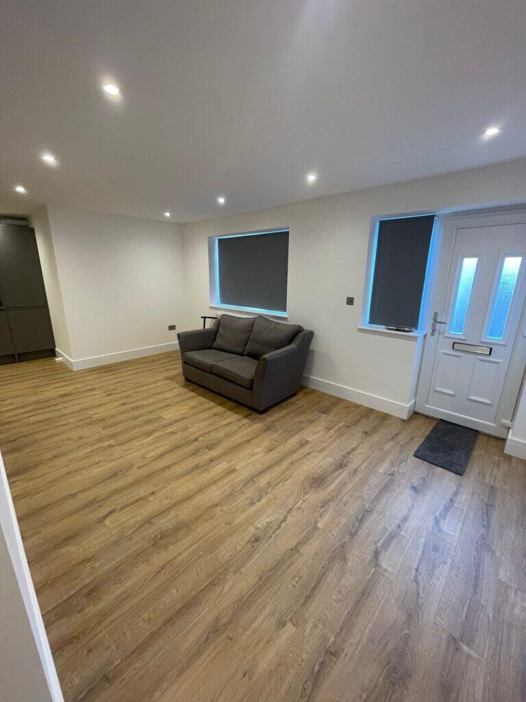Main image of property: 1 Bedroom Ground Floor Flat – Queens Parade, Friern Barnet, N11