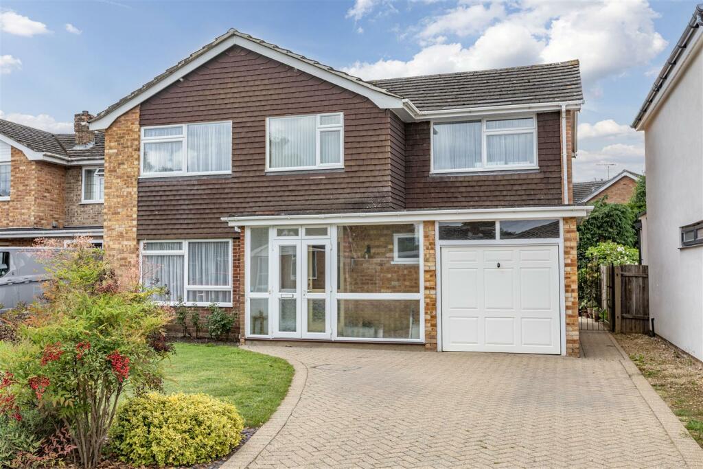 4 bedroom detached house for sale in Acacia Close, Woodham, KT15