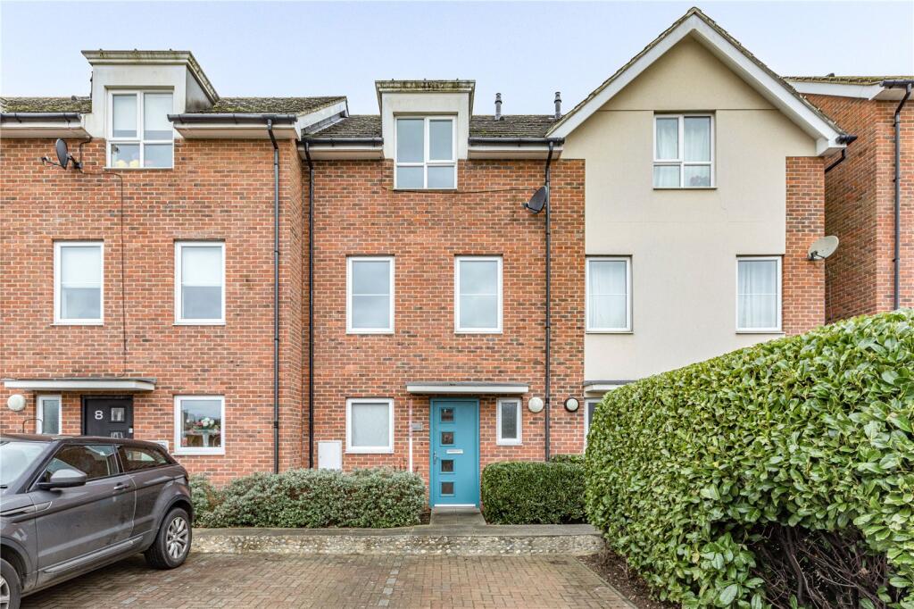 Main image of property: Abbots Croft, Addlestone, Surrey, KT15