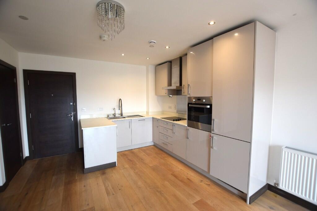 1 bedroom flat for rent in Station Hill, Bury St. Edmunds, Suffolk, IP32