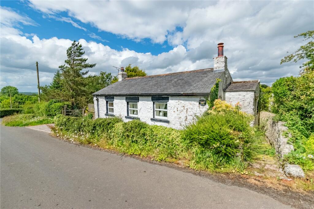 2 bedroom bungalow for sale in Kinkry Hill Cottage, Roadhead, Carlisle
