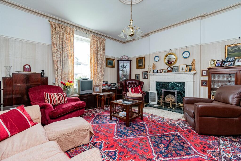 Additional property image - Cobbinshaw House, 11 Bridge Street, Longtown, Carlisle