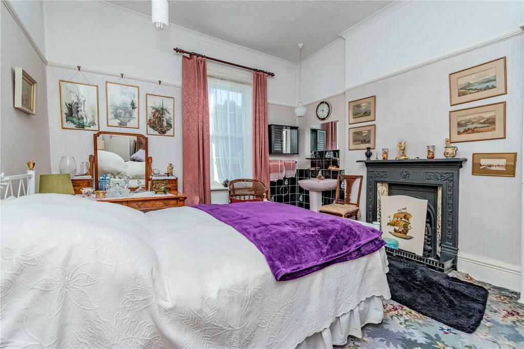 Additional property image - Cobbinshaw House, 11 Bridge Street, Longtown, Carlisle