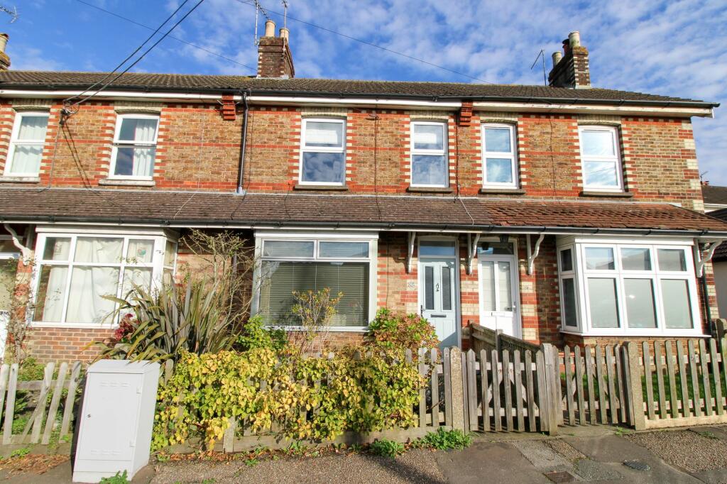 2 bedroom terraced house for sale in London Road, Burgess Hill, RH15