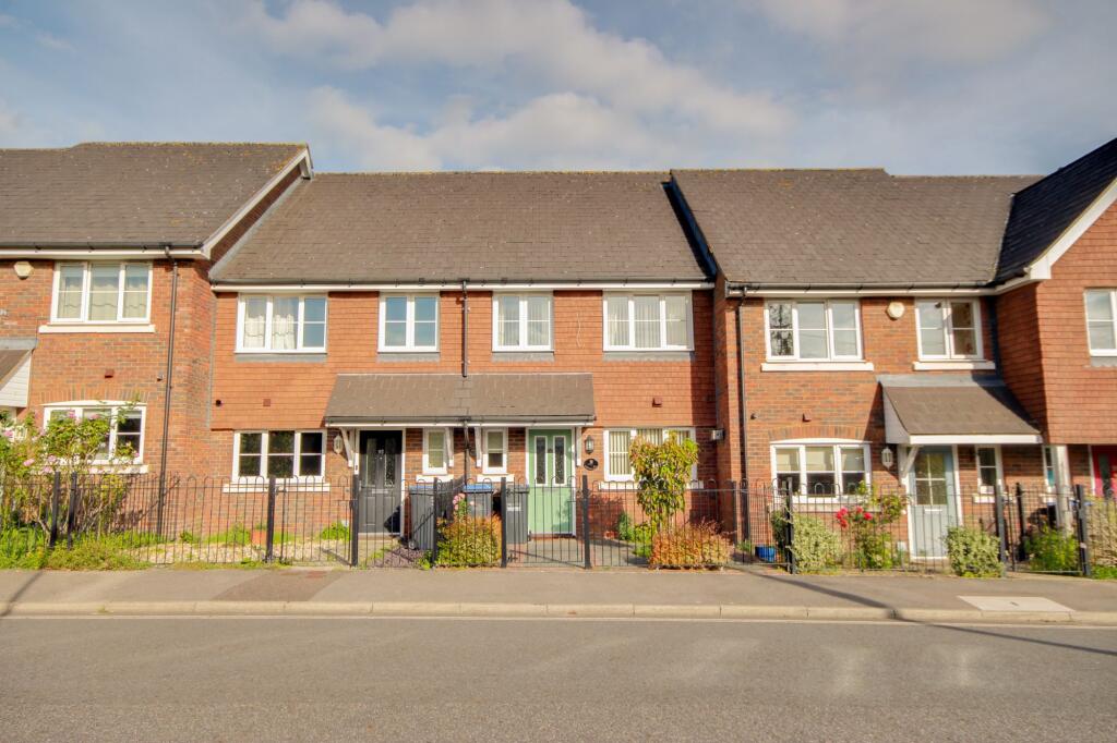 3 bedroom terraced house