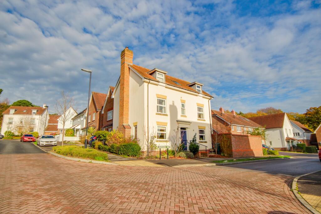 Main image of property: Isewoods Way, Haywards Heath, RH16