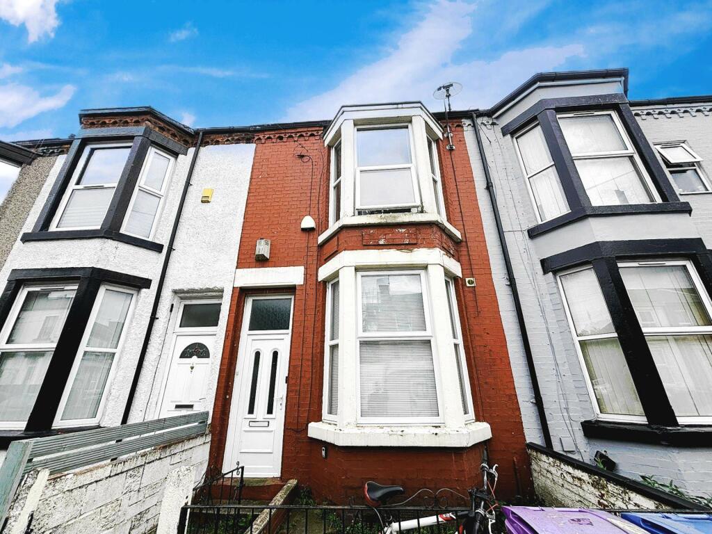 4 bedroom terraced house for sale in Ash Grove, Wavertree, L15