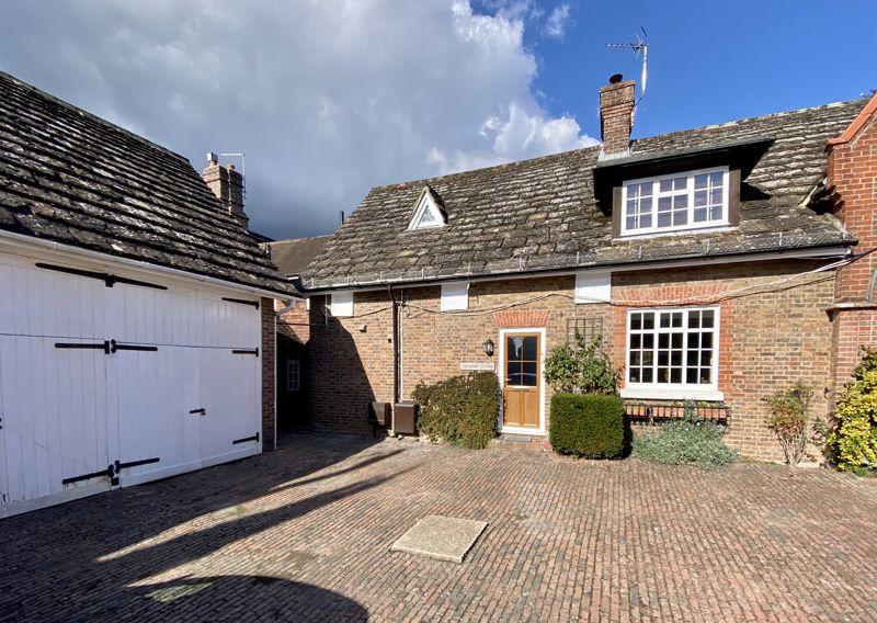 4 bedroom cottage for sale in Cuckfield Park, Cuckfield, RH17
