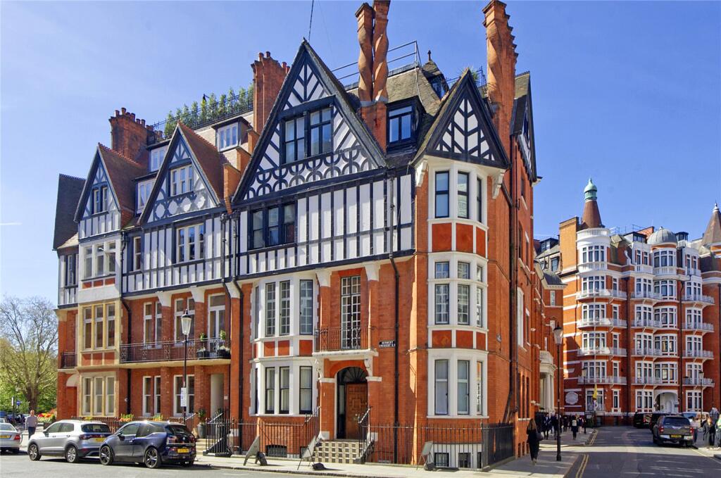 Main image of property: Herbert Crescent, London, SW1X