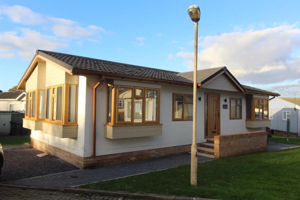 Main image of property: Arkley Park, Barnet