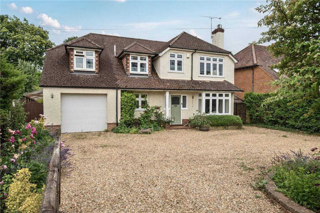 Main image of property: Broomleaf Road, Farnham, Surrey, GU9