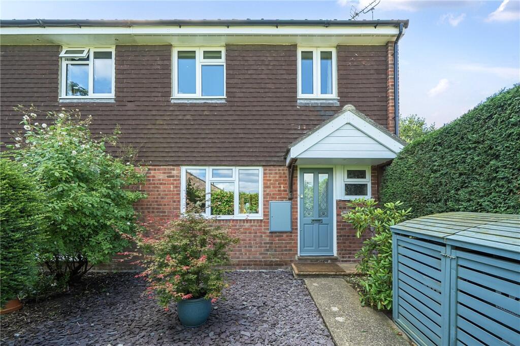 Main image of property: Stewards Rise, Wrecclesham, Farnham, Surrey, GU10