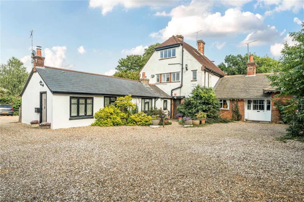 Main image of property: Shortheath Road, Farnham, Surrey, GU9