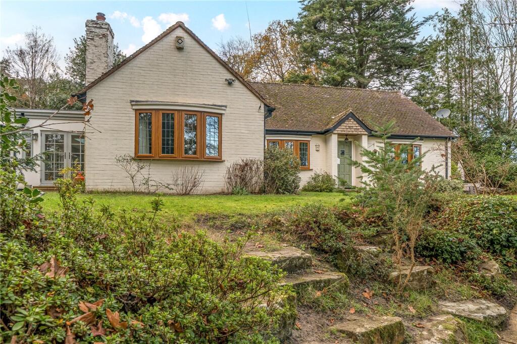 Main image of property: Frensham Road, Lower Bourne, Farnham, Surrey, GU10