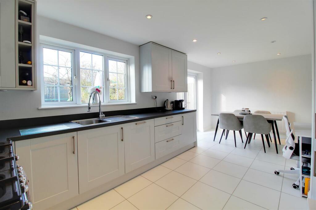 Additional property image - Somers Road, Welham Green