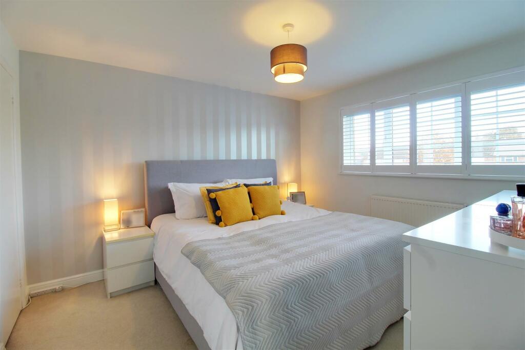 Additional property image - Somers Road, Welham Green