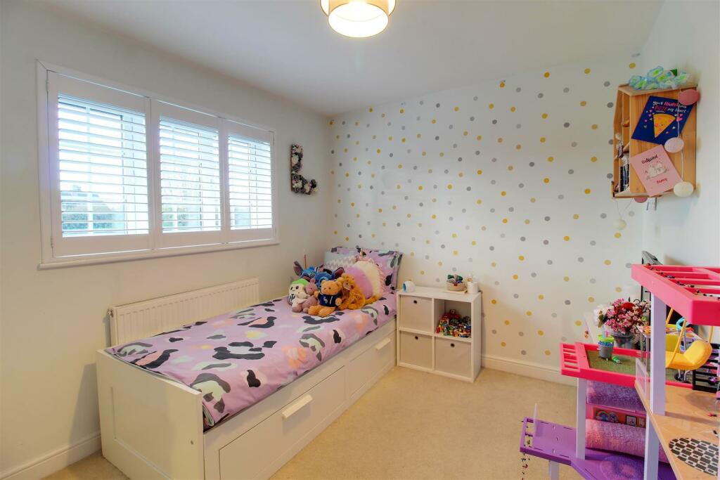 Additional property image - Somers Road, Welham Green
