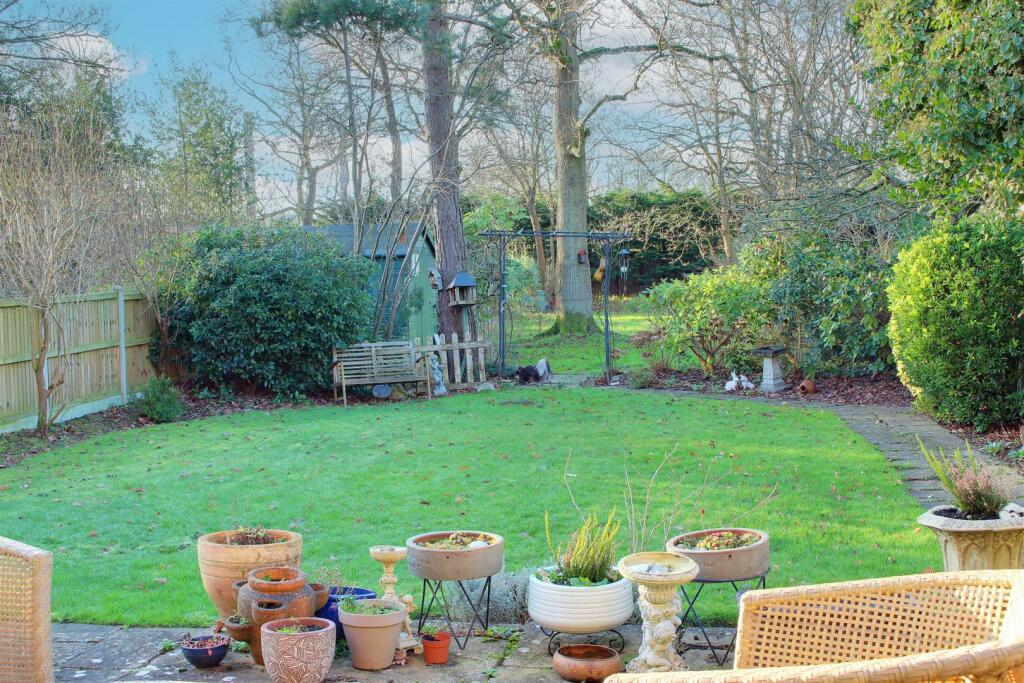 Additional property image - Peplins Way, Brookmans Park