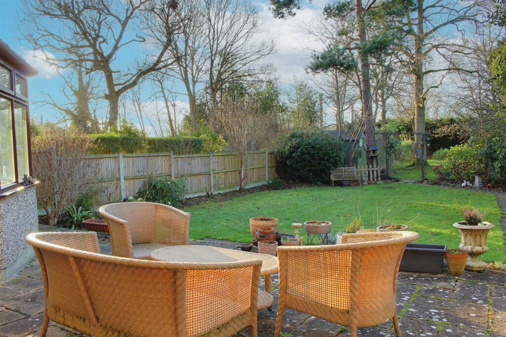 Additional property image - Peplins Way, Brookmans Park