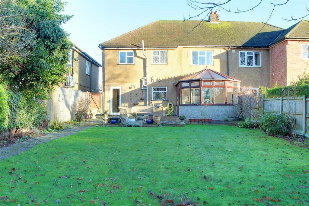Additional property image - Peplins Way, Brookmans Park